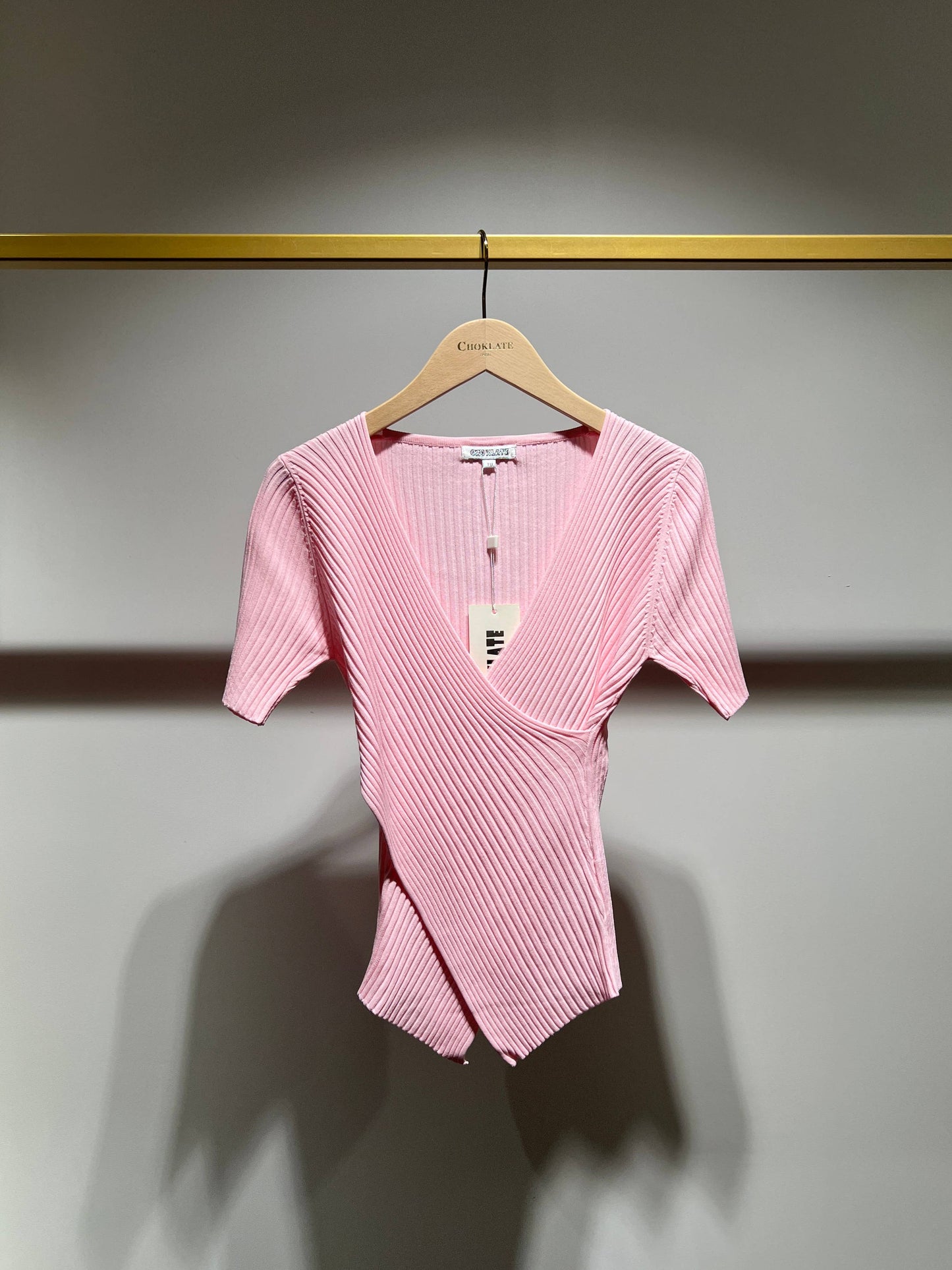 Ribbed knit wrap T-shirt